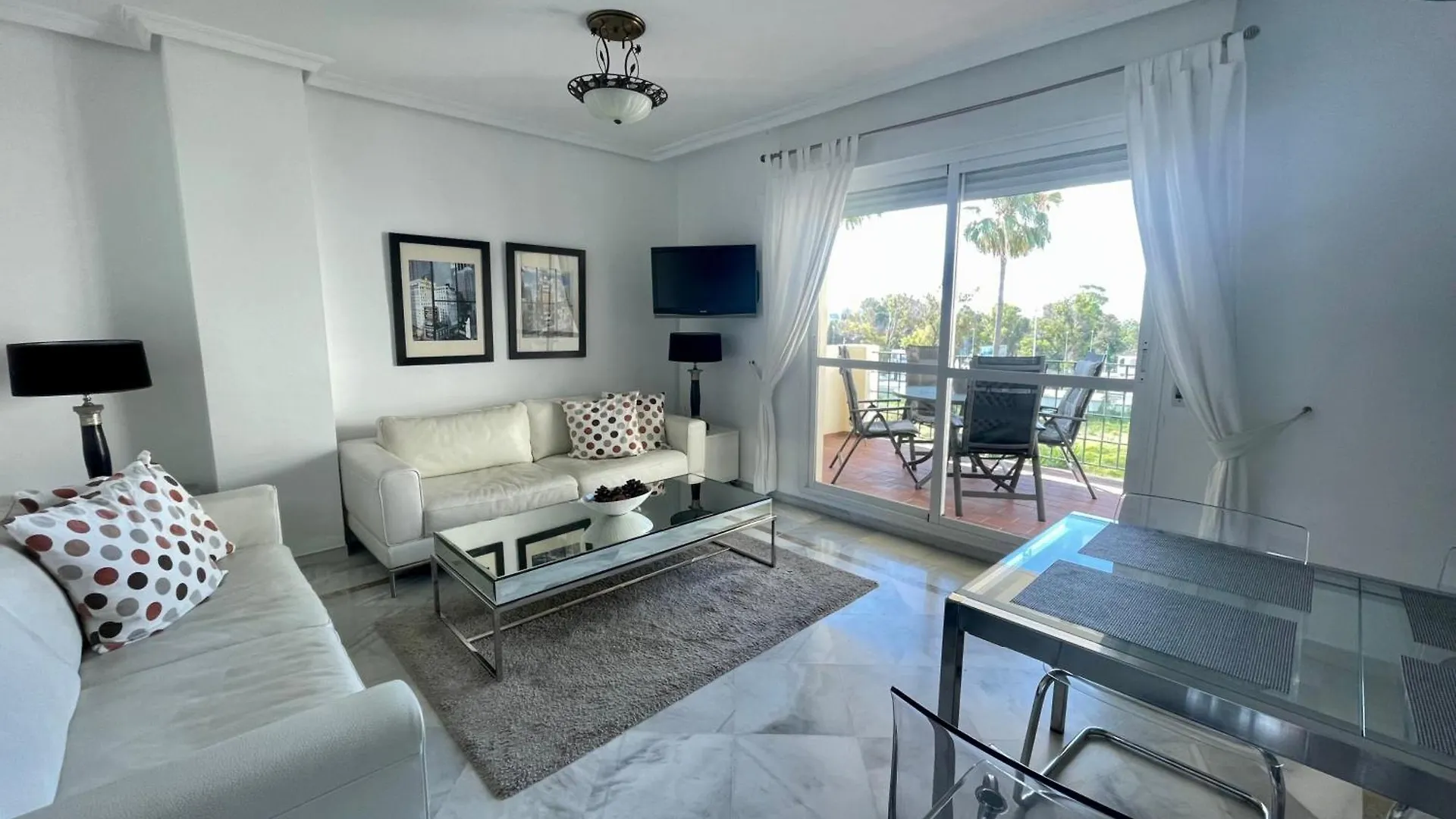 Stunning 2Bed Apartment In Marbella - Pto Banus