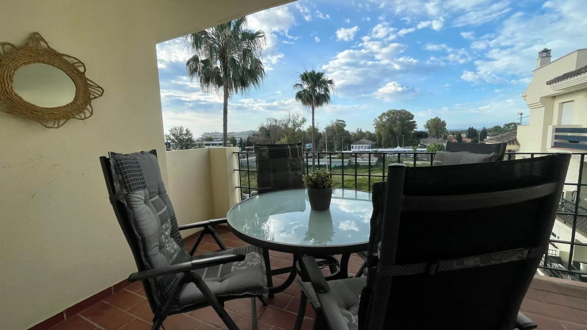 Stunning 2Bed Apartment In Marbella - Pto Banus